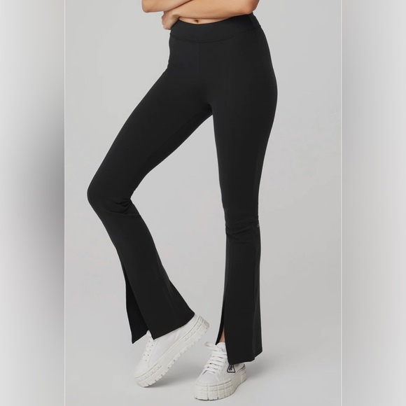 Alo High Waist Flutter Leggings size S! - Picture 1 of 3